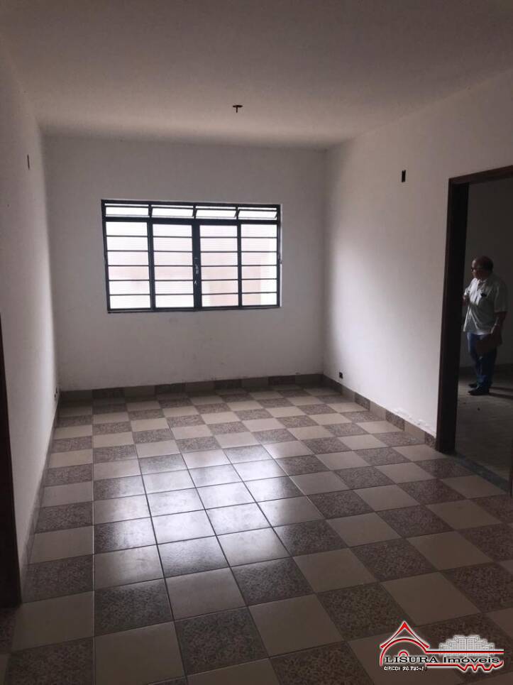 Casa à venda com 3 quartos, 240m² - Foto 5