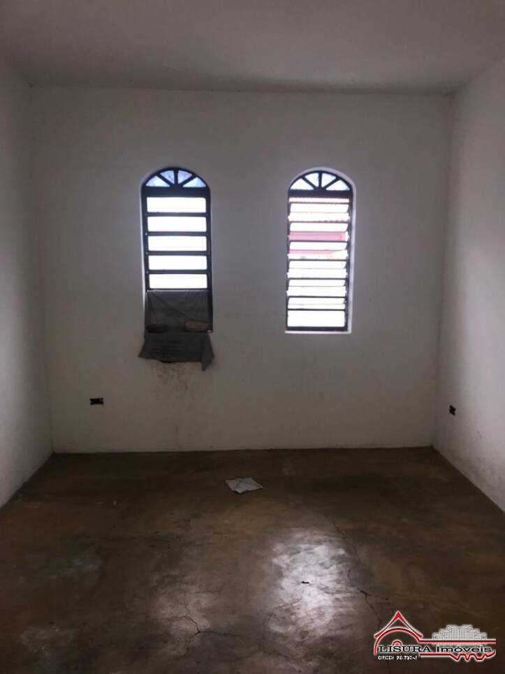 Casa à venda com 3 quartos, 240m² - Foto 7