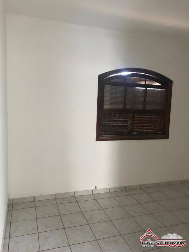 Casa à venda com 3 quartos, 240m² - Foto 13