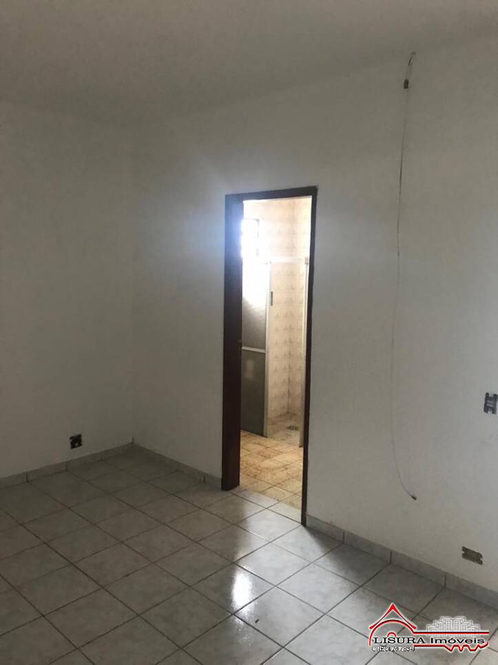 Casa à venda com 3 quartos, 240m² - Foto 16