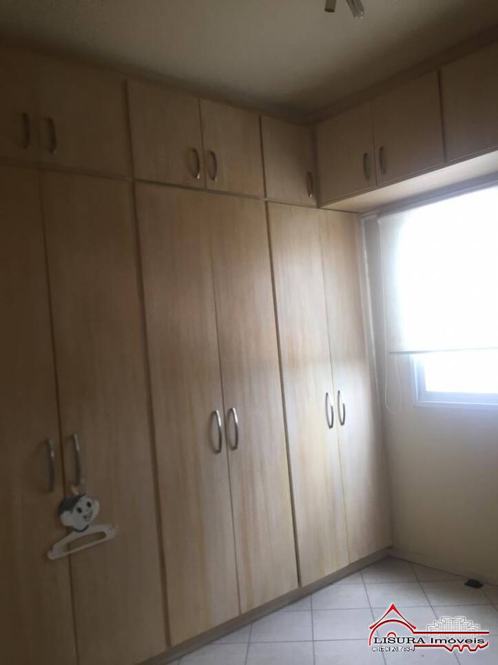 Apartamento à venda com 2 quartos, 68m² - Foto 9