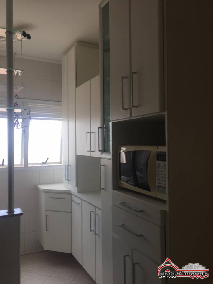 Apartamento à venda com 2 quartos, 68m² - Foto 10