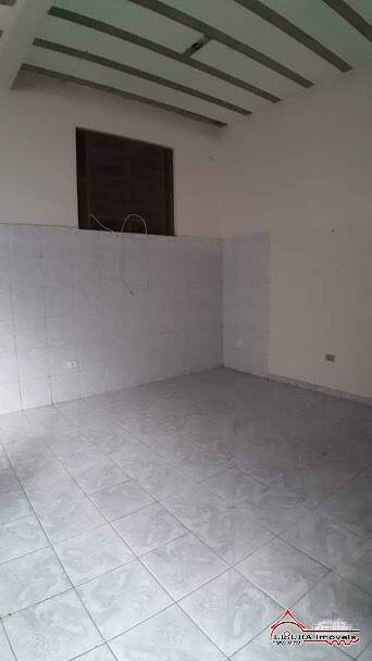 Casa à venda com 2 quartos, 240m² - Foto 9