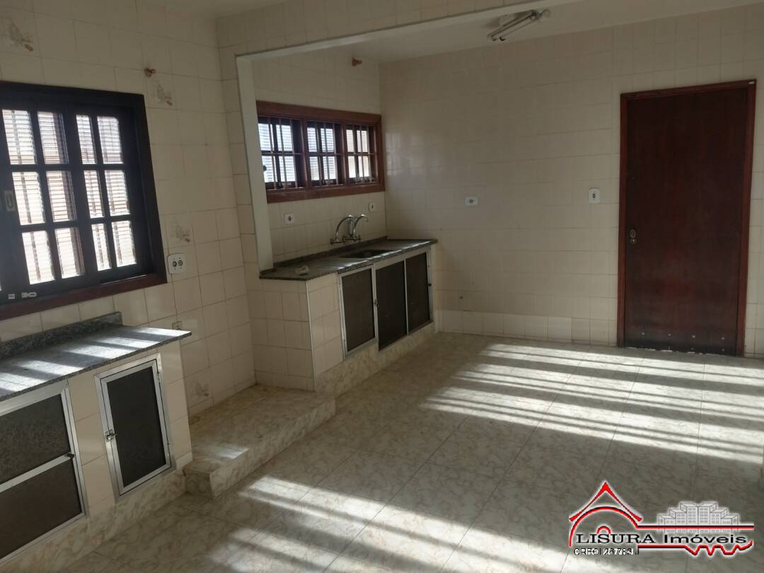 Casa à venda com 3 quartos, 120m² - Foto 7