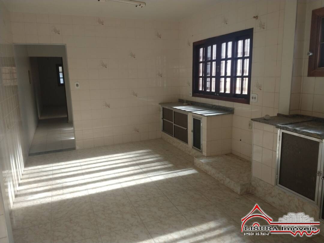 Casa à venda com 3 quartos, 120m² - Foto 13