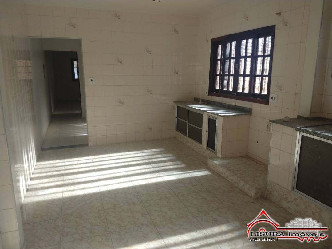 Casa à venda com 3 quartos, 120m² - Foto 14