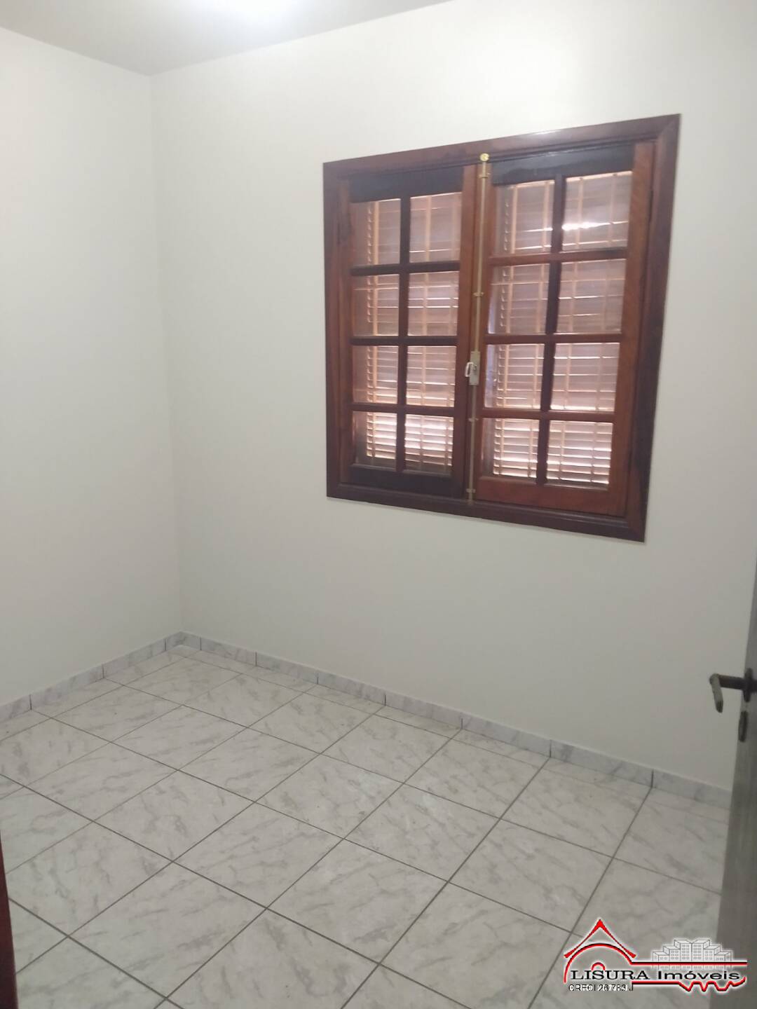 Casa à venda com 3 quartos, 120m² - Foto 17