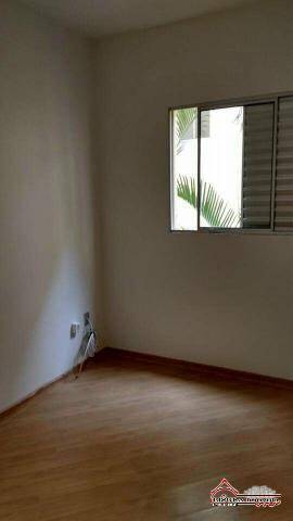 Apartamento à venda com 2 quartos, 55m² - Foto 2