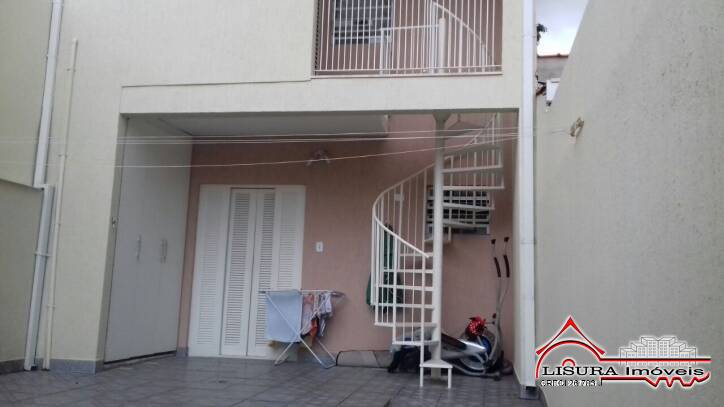 Casa à venda com 2 quartos, 1m² - Foto 18