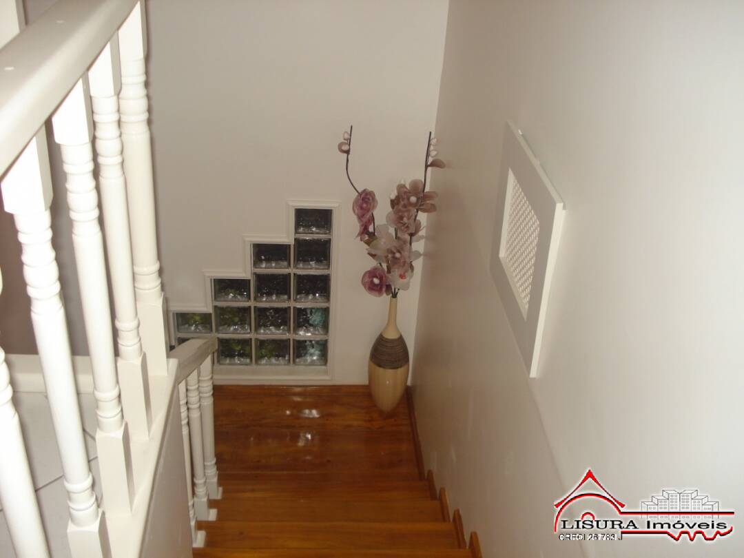 Casa à venda com 2 quartos, 170m² - Foto 17