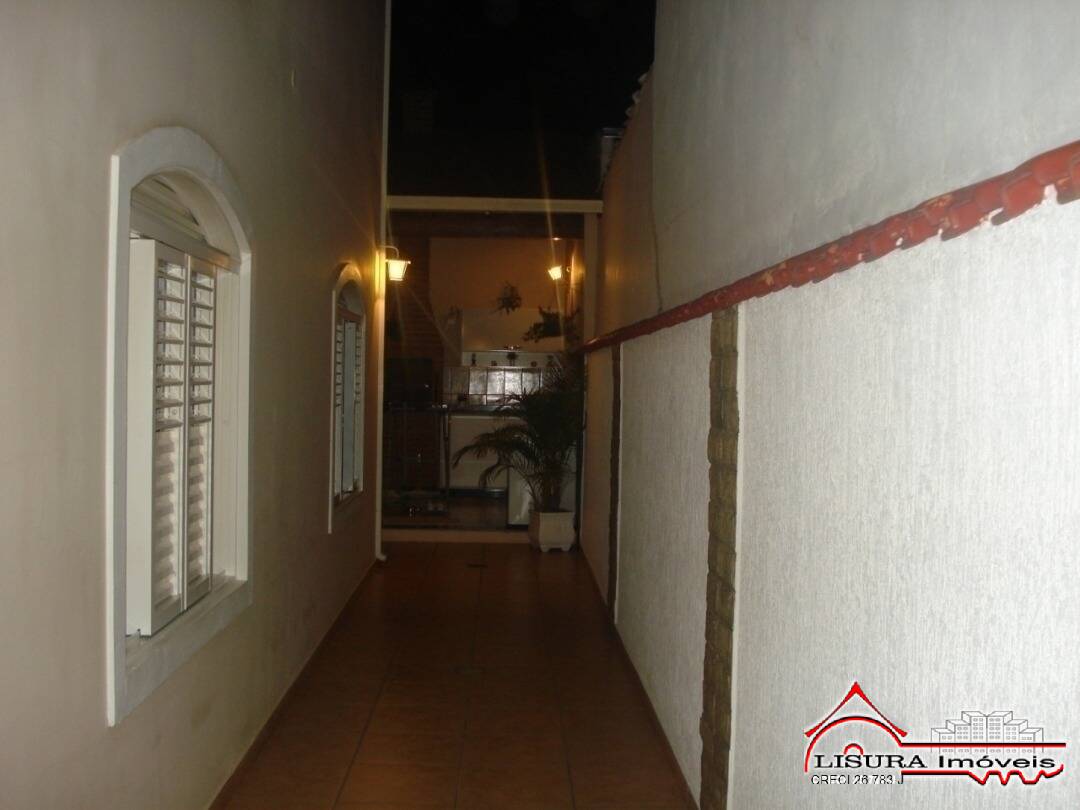 Casa à venda com 2 quartos, 170m² - Foto 21