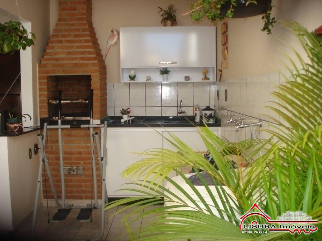 Casa à venda com 2 quartos, 170m² - Foto 28