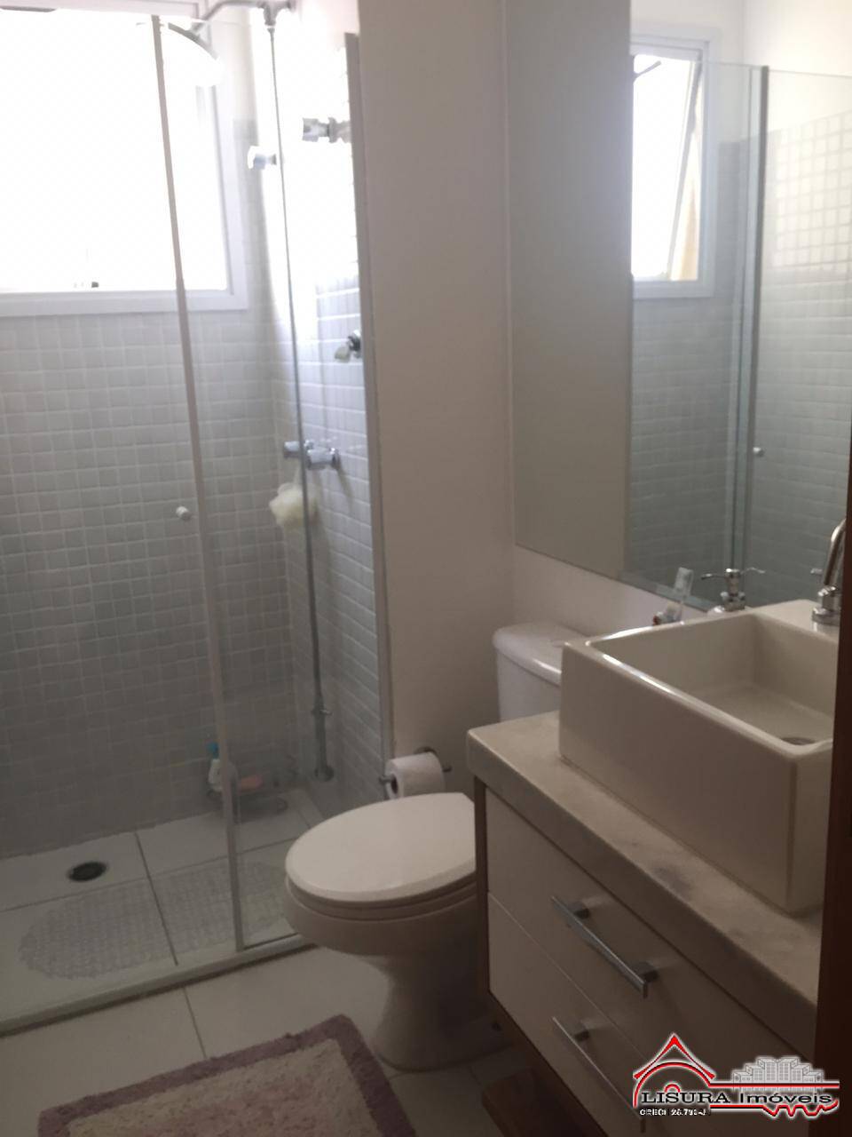 Apartamento à venda com 3 quartos, 176m² - Foto 9