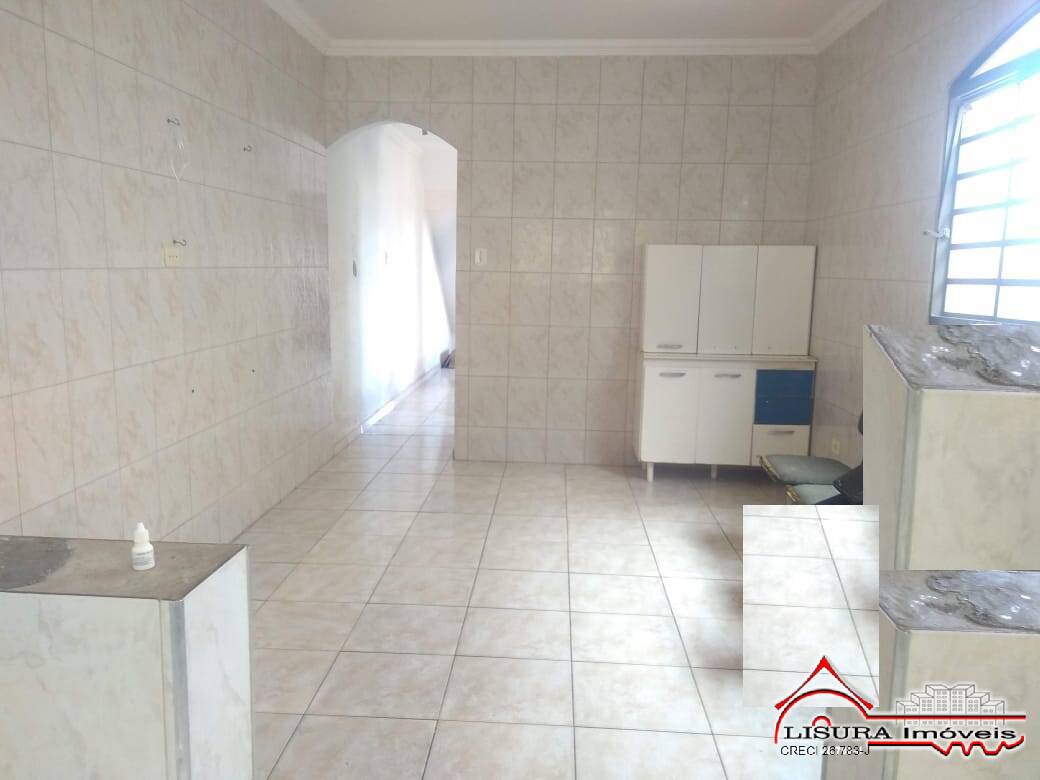 Casa à venda com 3 quartos, 250m² - Foto 9