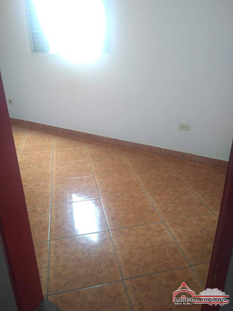 Casa à venda com 3 quartos, 250m² - Foto 7