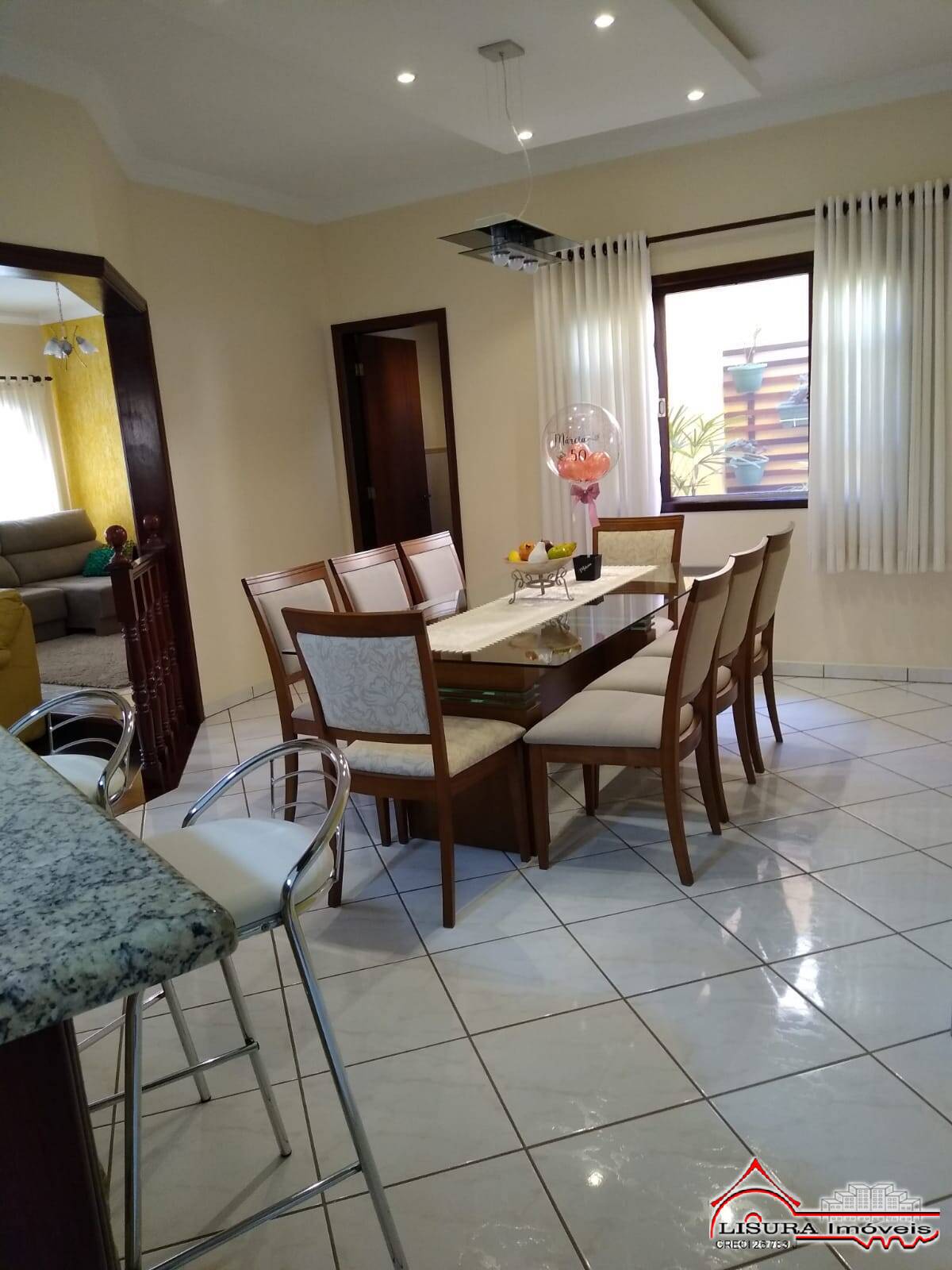 Casa à venda com 3 quartos, 200m² - Foto 6