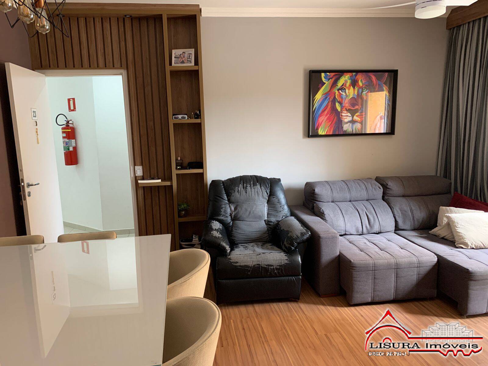 Apartamento à venda com 3 quartos, 76m² - Foto 2