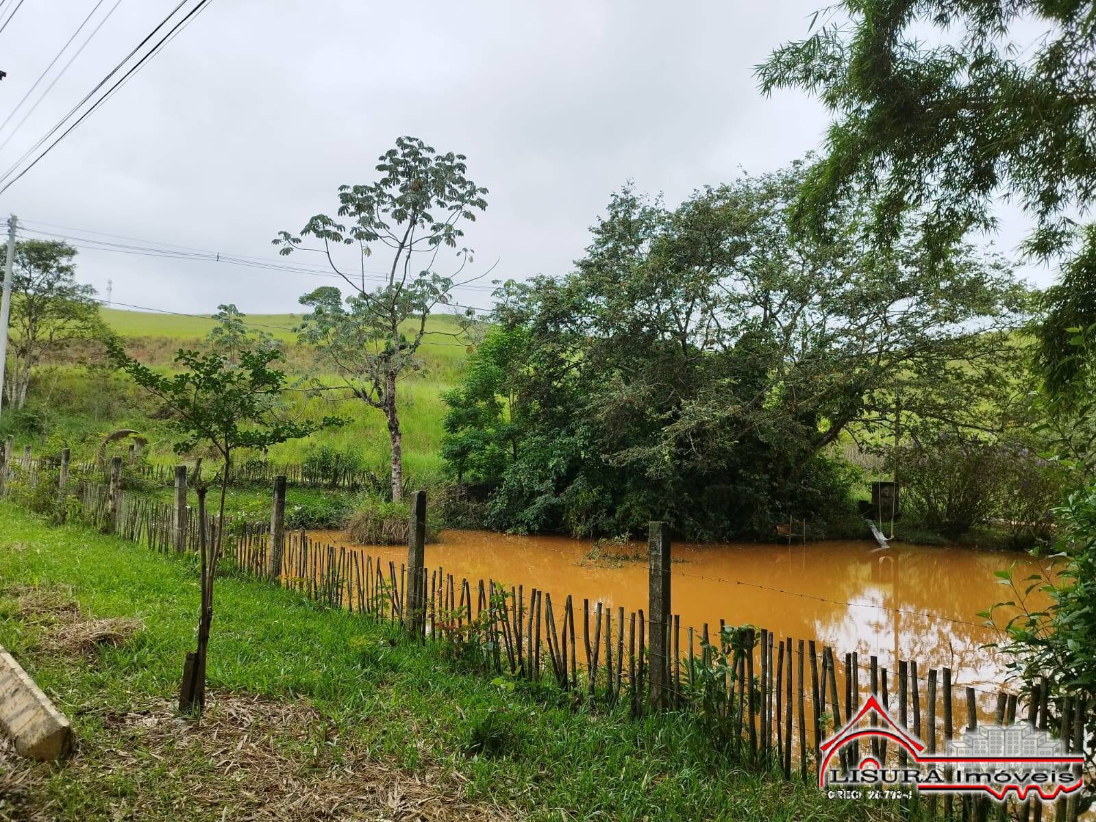 Terreno à venda, 1800m² - Foto 2