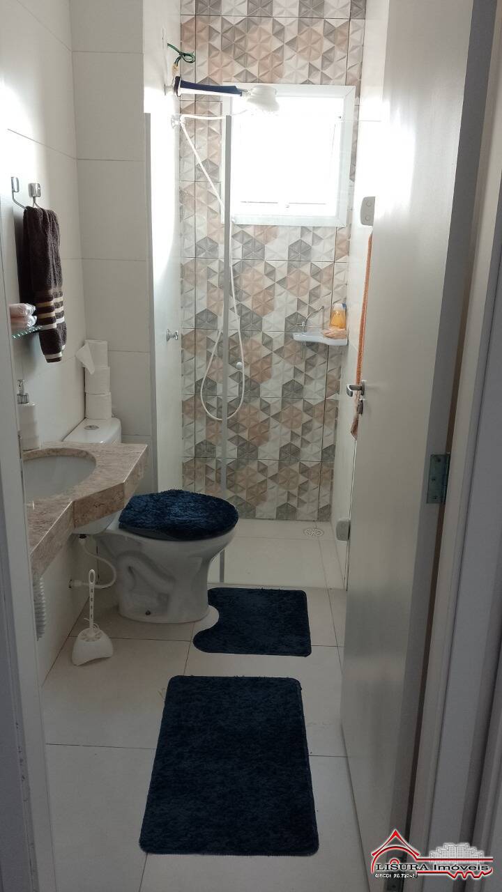 Apartamento à venda com 2 quartos, 71m² - Foto 4