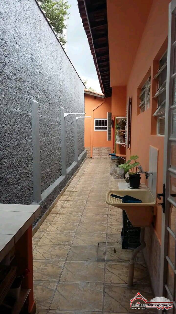 Casa à venda com 2 quartos, 125m² - Foto 14