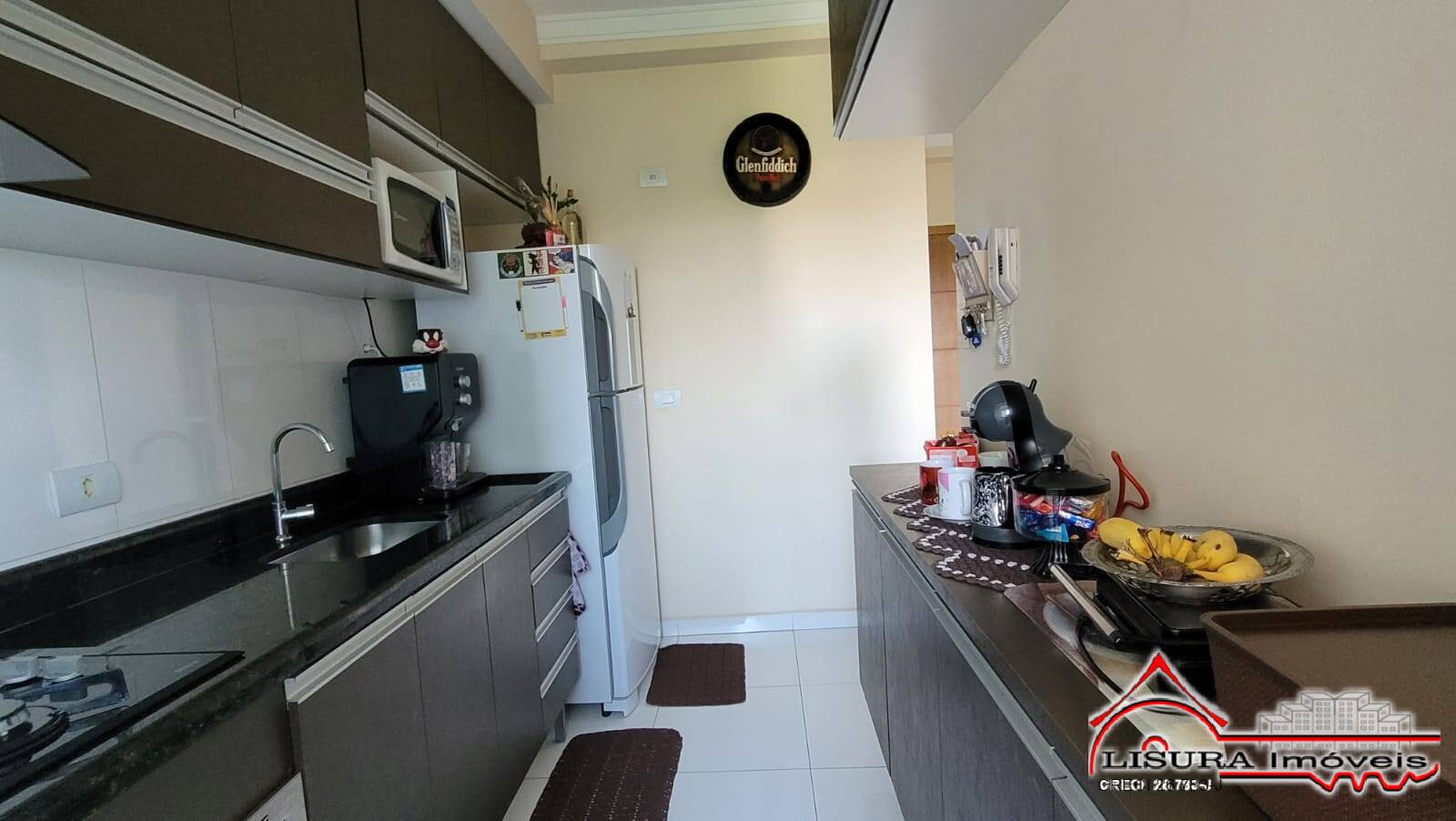 Apartamento à venda com 2 quartos, 64m² - Foto 8