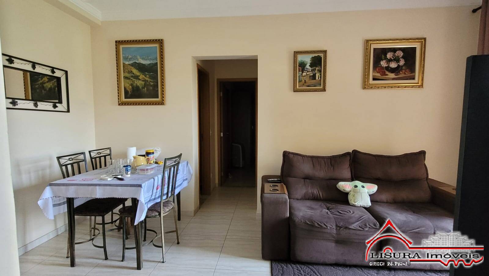 Apartamento à venda com 2 quartos, 64m² - Foto 1