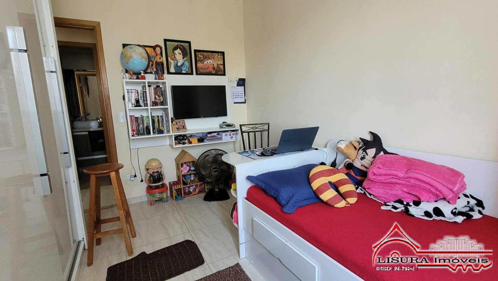 Apartamento à venda com 2 quartos, 64m² - Foto 11