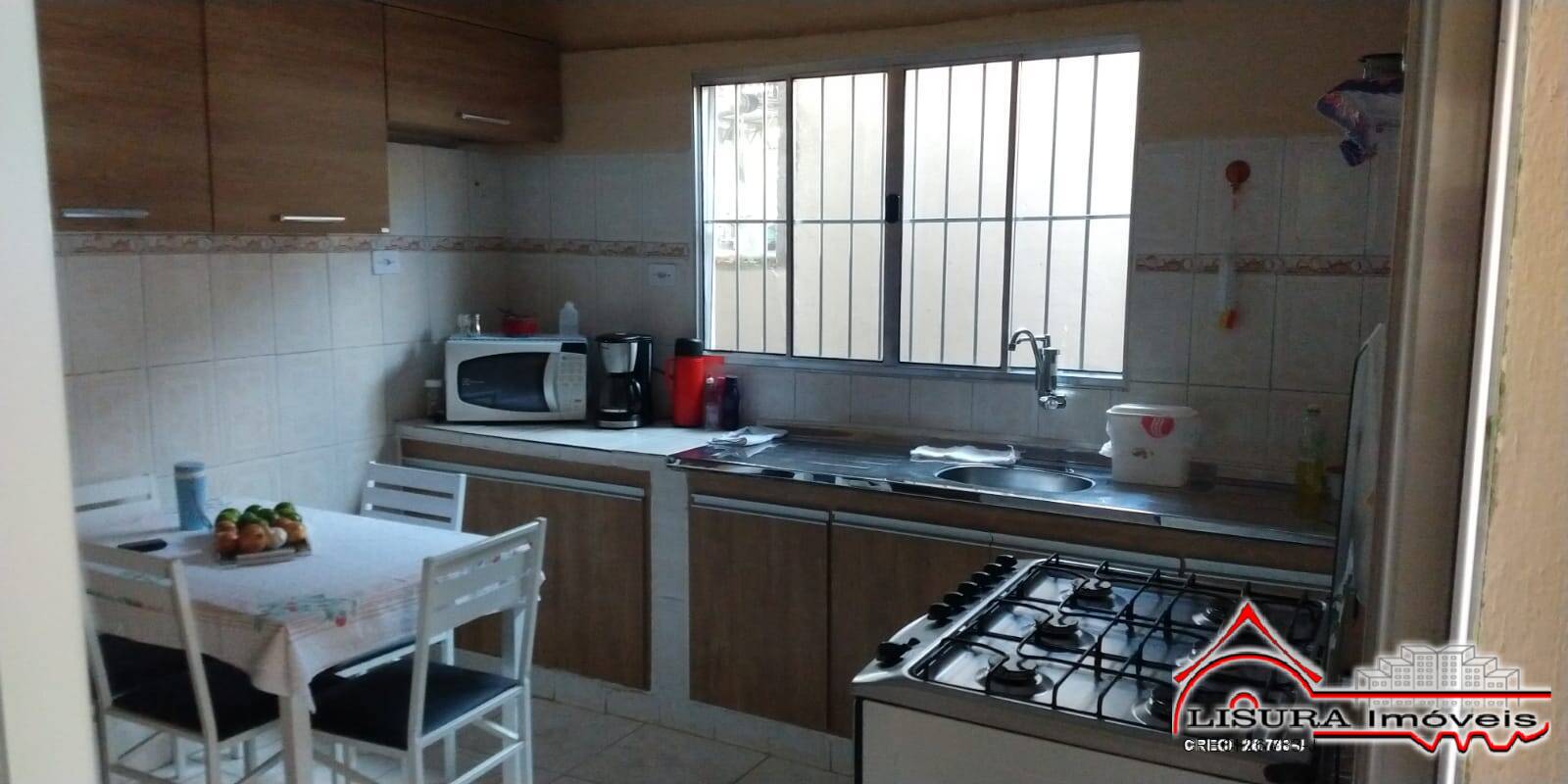 Casa à venda com 2 quartos, 142m² - Foto 2