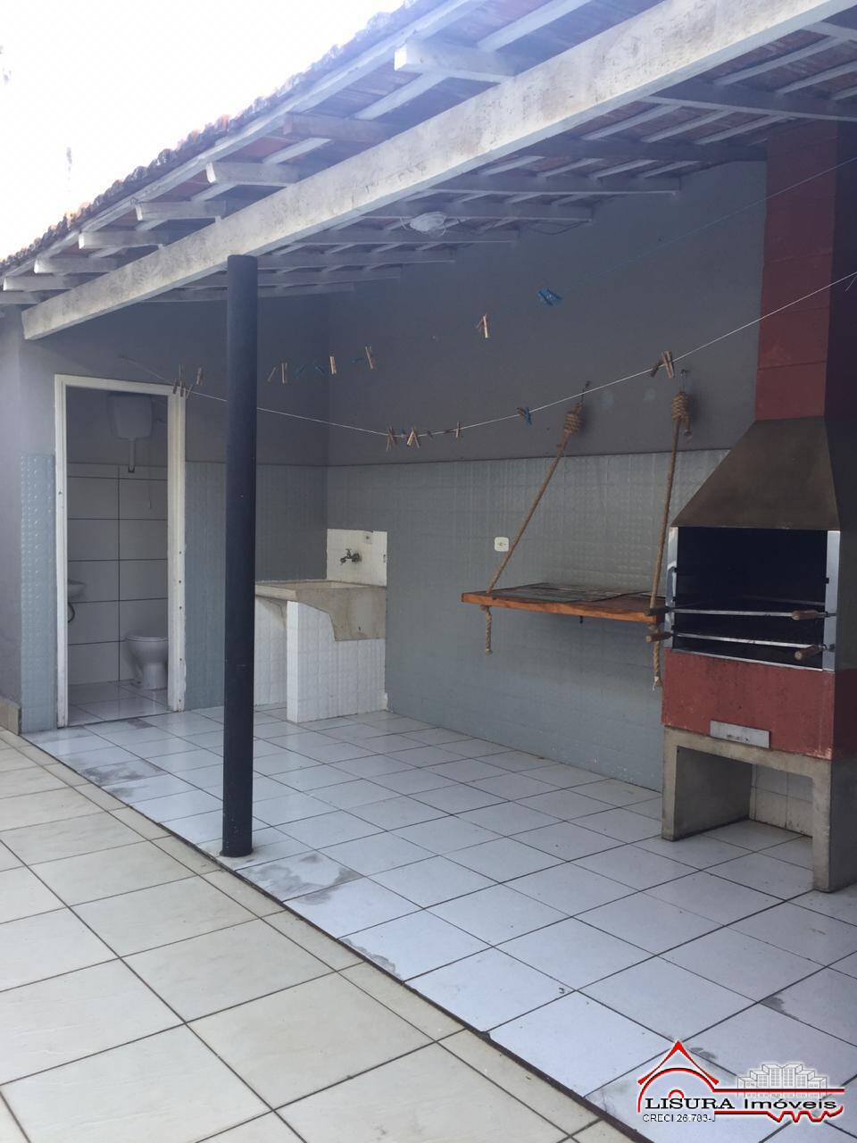 Casa à venda com 3 quartos, 168m² - Foto 14