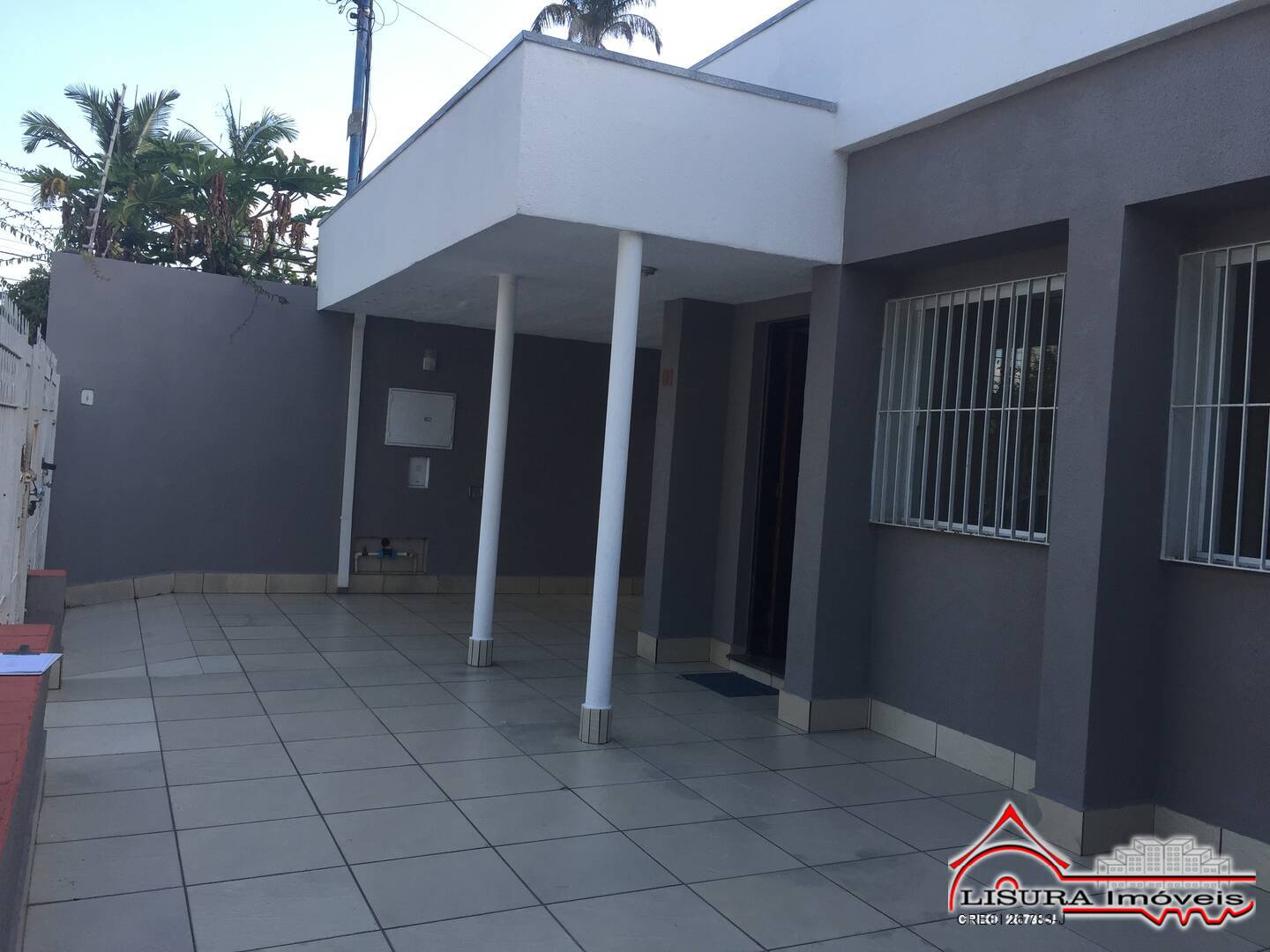 Casa à venda com 3 quartos, 168m² - Foto 3