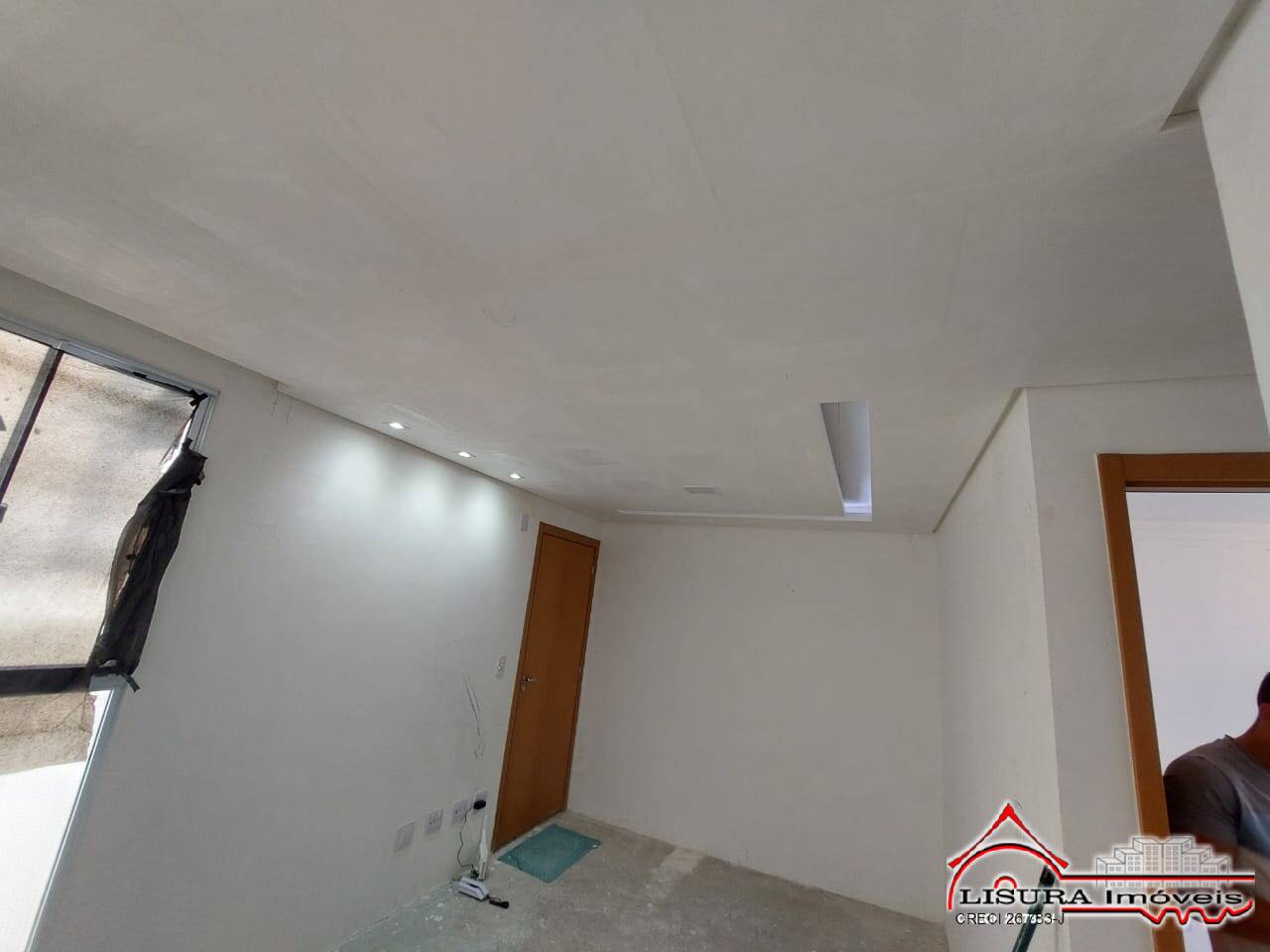 Apartamento à venda com 2 quartos, 39m² - Foto 9