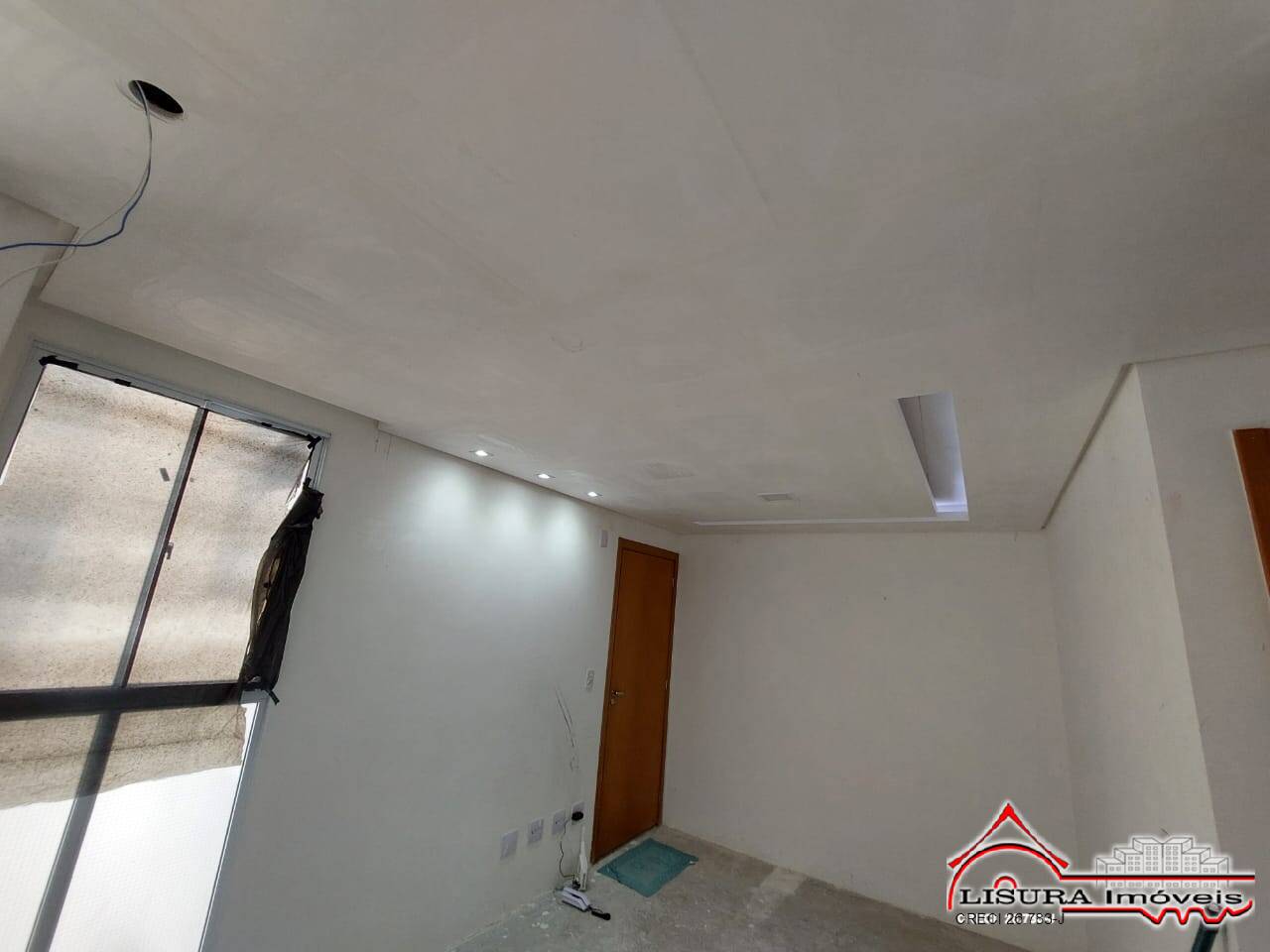 Apartamento à venda com 2 quartos, 39m² - Foto 5