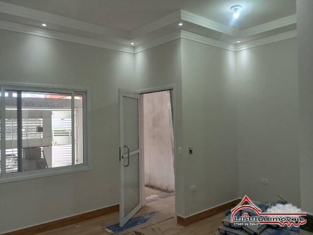 Casa à venda com 3 quartos, 138m² - Foto 3