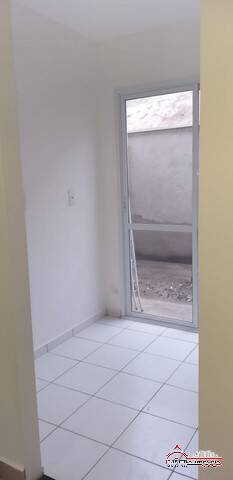 Casa de Condomínio à venda com 2 quartos, 60m² - Foto 8