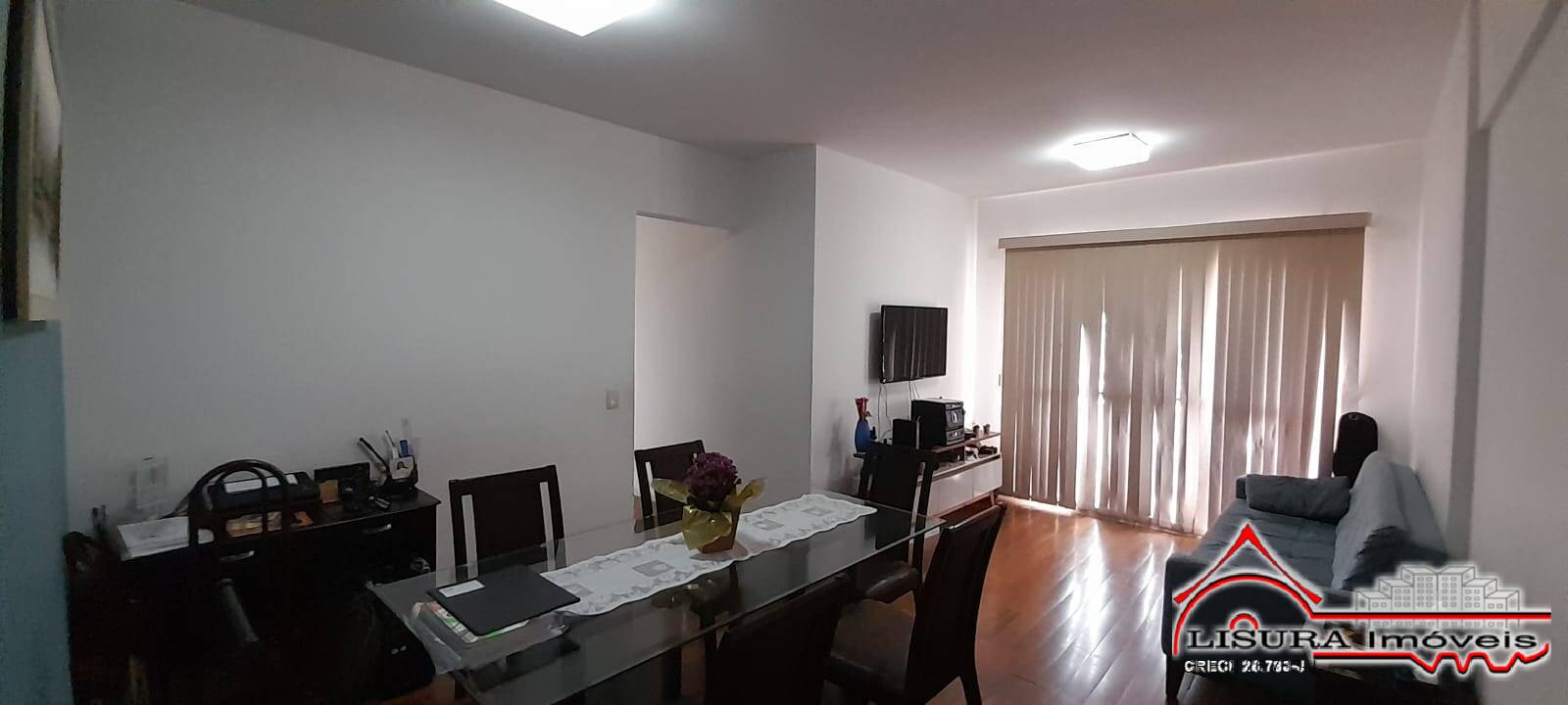 Apartamento à venda com 3 quartos, 96m² - Foto 2