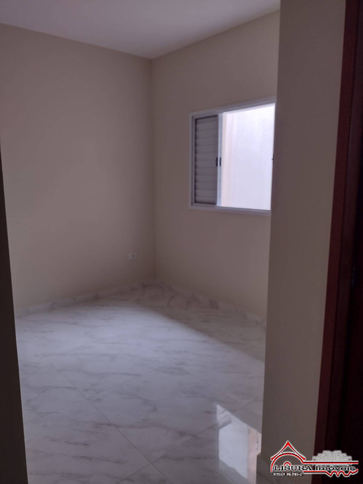 Casa à venda com 3 quartos, 110m² - Foto 10