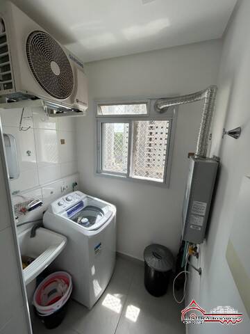 Apartamento à venda com 2 quartos, 62m² - Foto 14