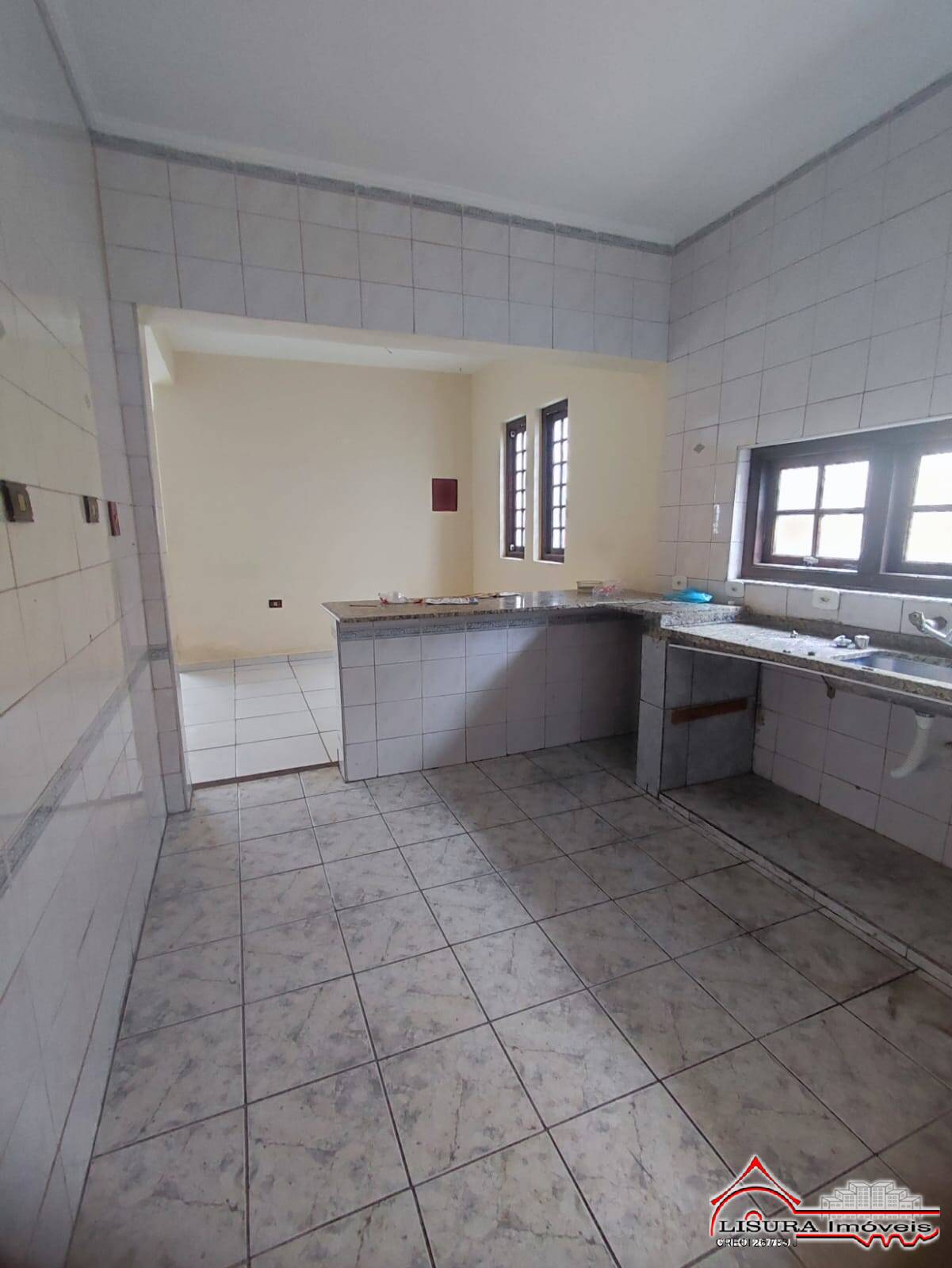 Casa à venda com 3 quartos, 170m² - Foto 6