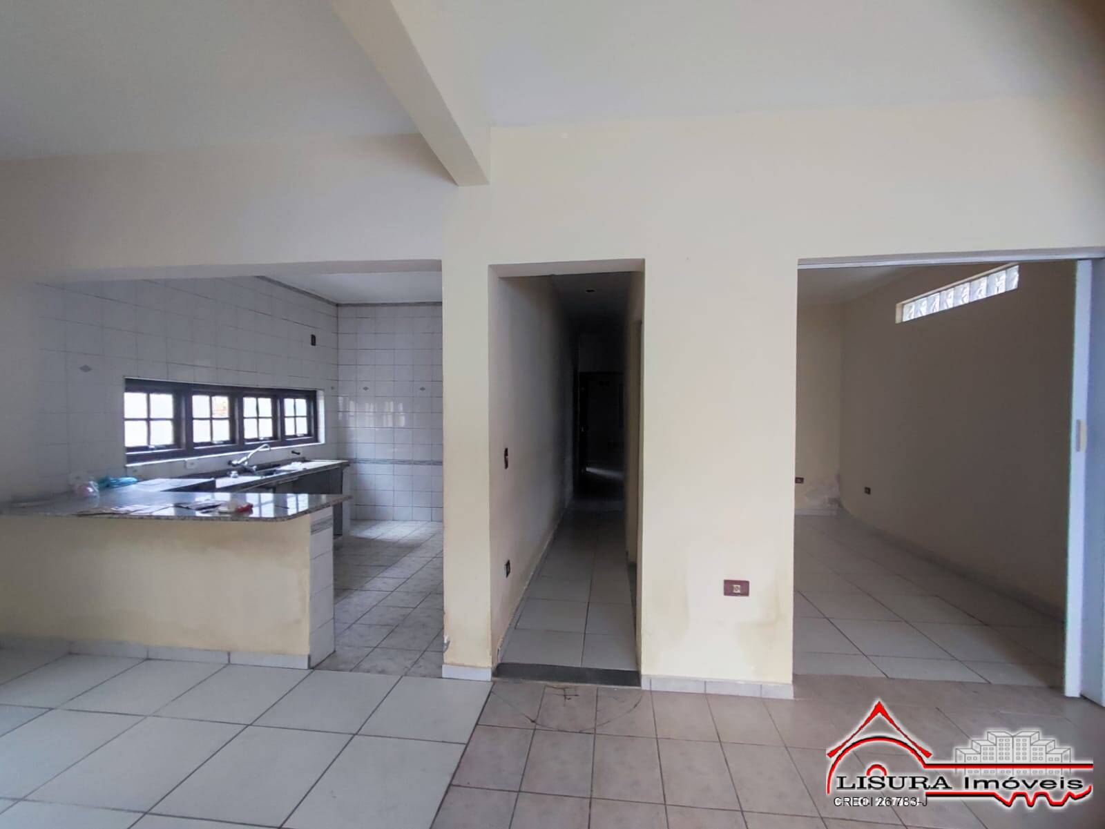 Casa à venda com 3 quartos, 170m² - Foto 5