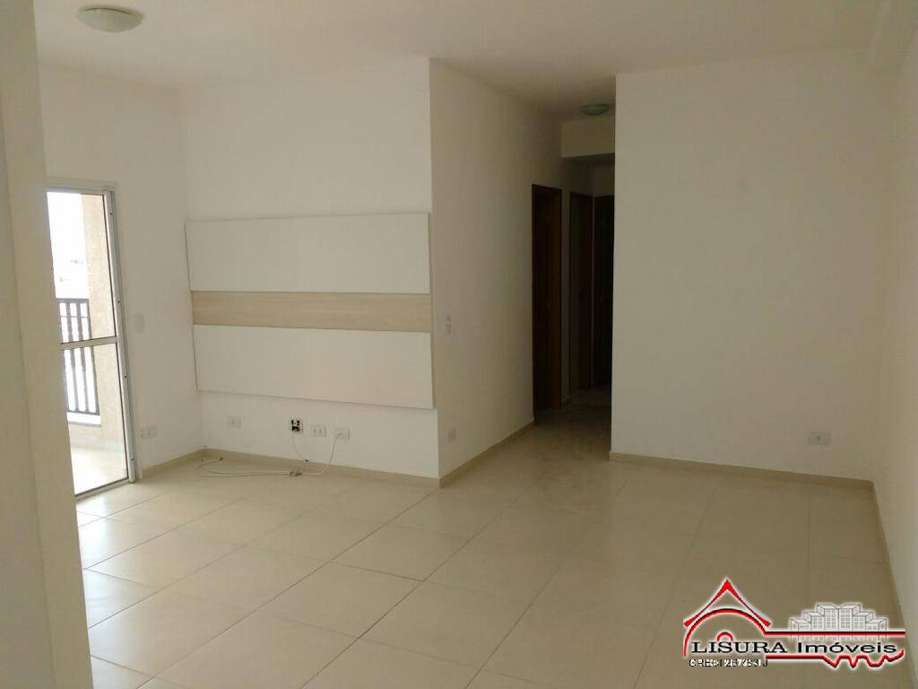 Apartamento à venda com 3 quartos, 80m² - Foto 1