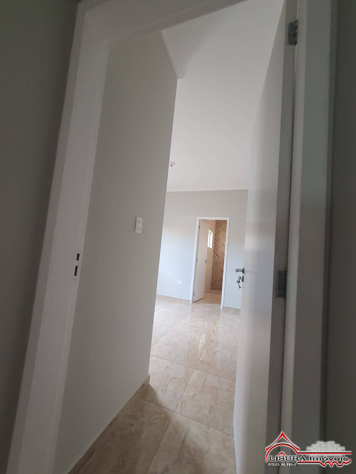 Casa à venda com 3 quartos, 115m² - Foto 11