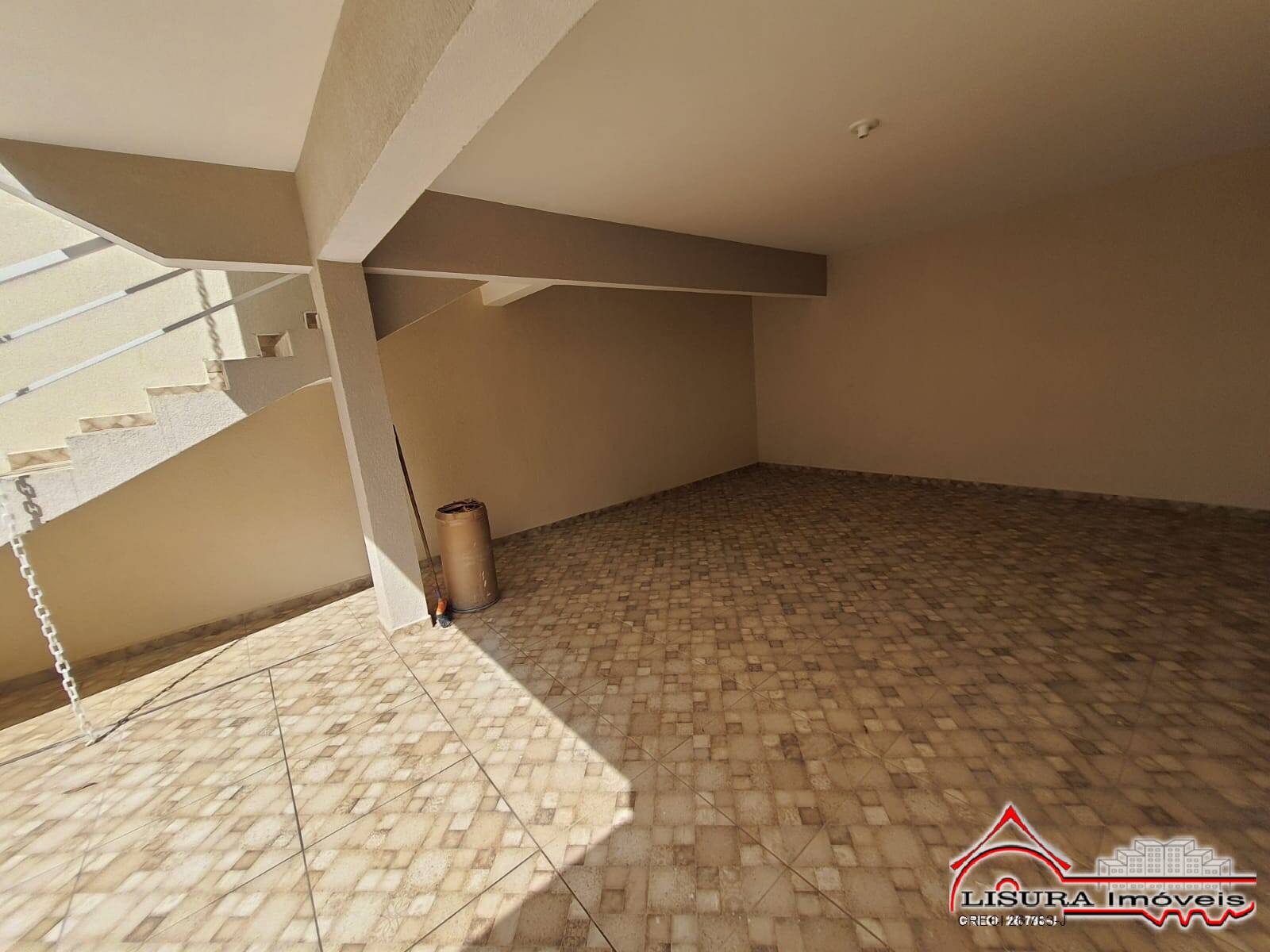 Casa à venda com 3 quartos, 115m² - Foto 2