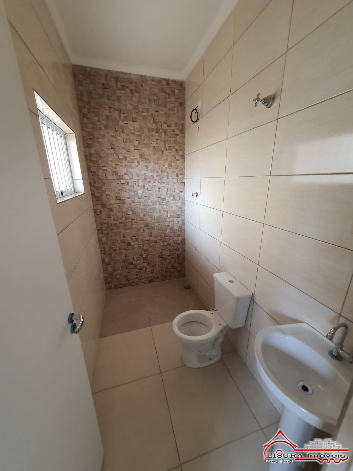 Casa à venda com 3 quartos, 115m² - Foto 14