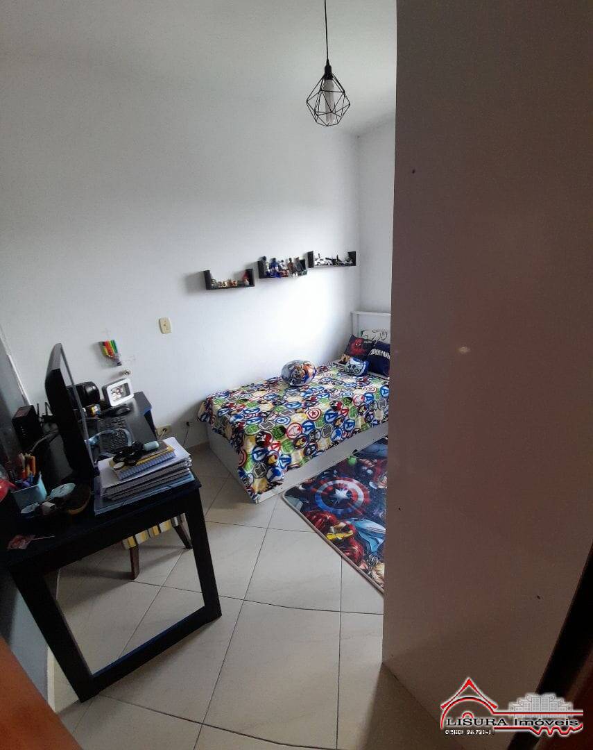 Apartamento à venda com 2 quartos, 62m² - Foto 4