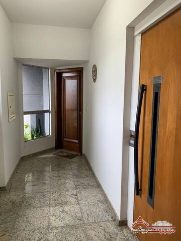 Apartamento à venda com 3 quartos, 90m² - Foto 3