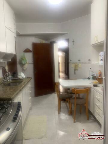 Apartamento à venda com 3 quartos, 90m² - Foto 5