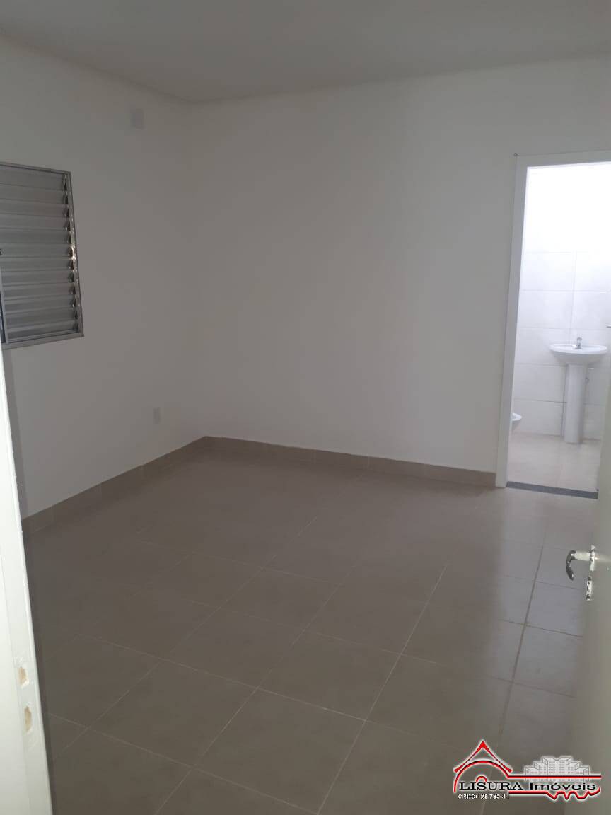 Casa à venda com 2 quartos, 55m² - Foto 7