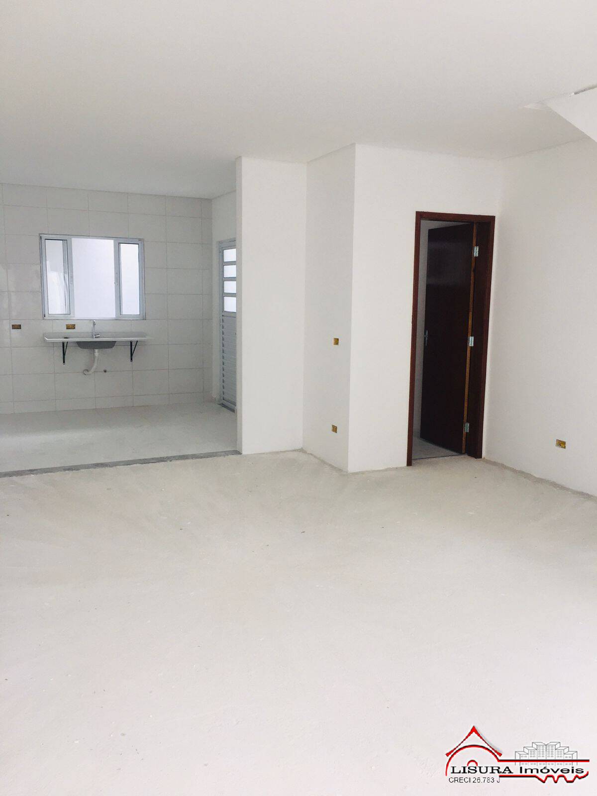 Casa à venda com 2 quartos, 87m² - Foto 7