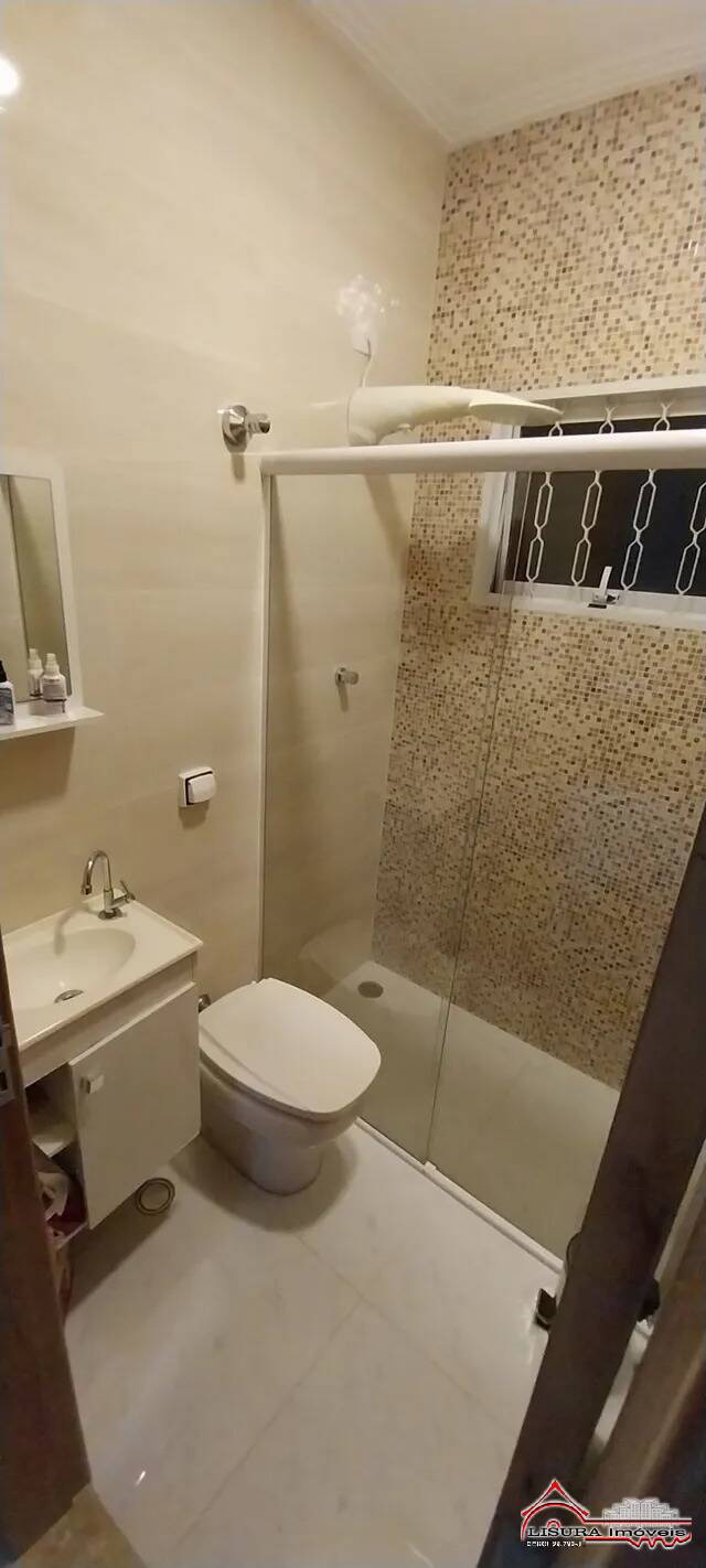 Casa à venda com 2 quartos, 60m² - Foto 18