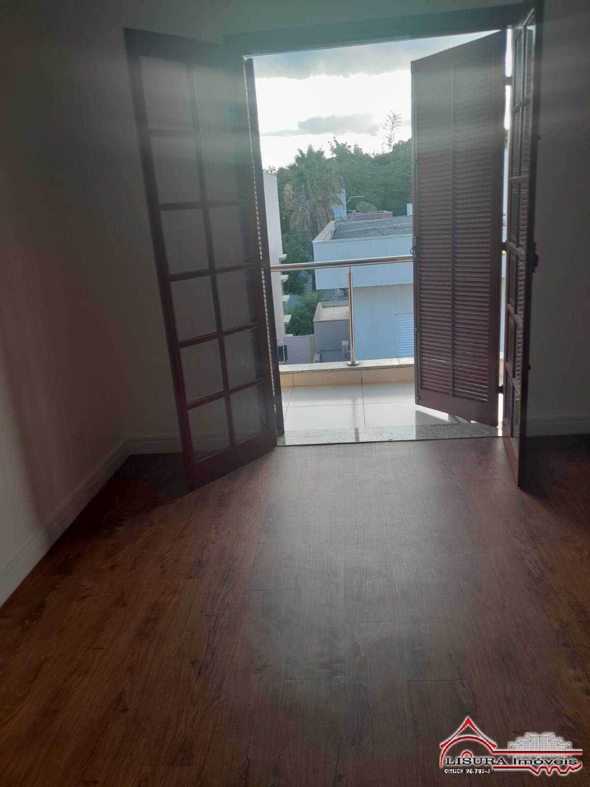 Casa à venda com 3 quartos, 250m² - Foto 32